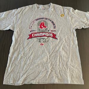 NWT 2007 BOSTON RED SOX World Series Champions T-Shirt w/ Holo Tag Large